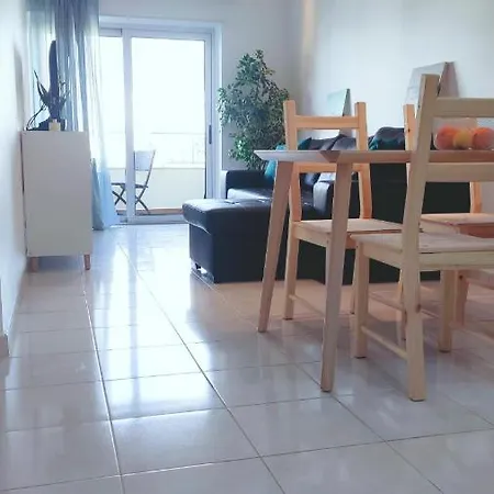 Casa De *